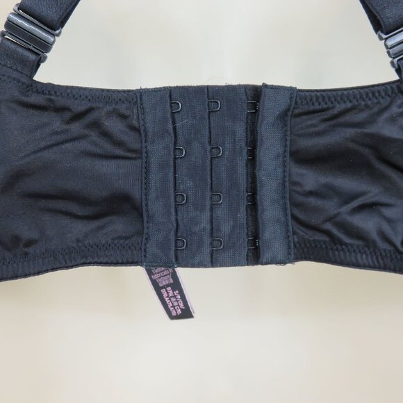 Victorias Secret Small Deep V Black Animal Rhinestone Bralette Bra Underwire - Picture 7 of 15